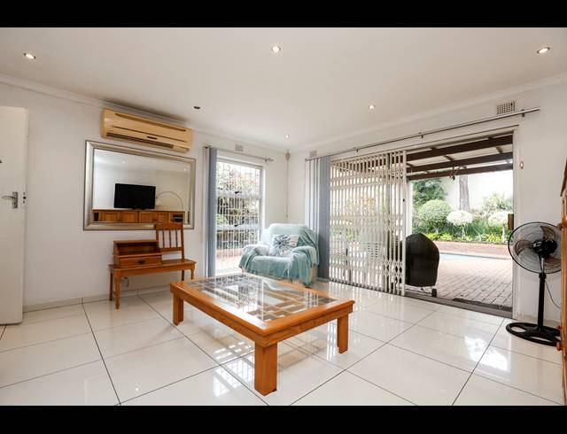 4 BEDROOM HOUSE FOR SALE IN SUNNINGDALE